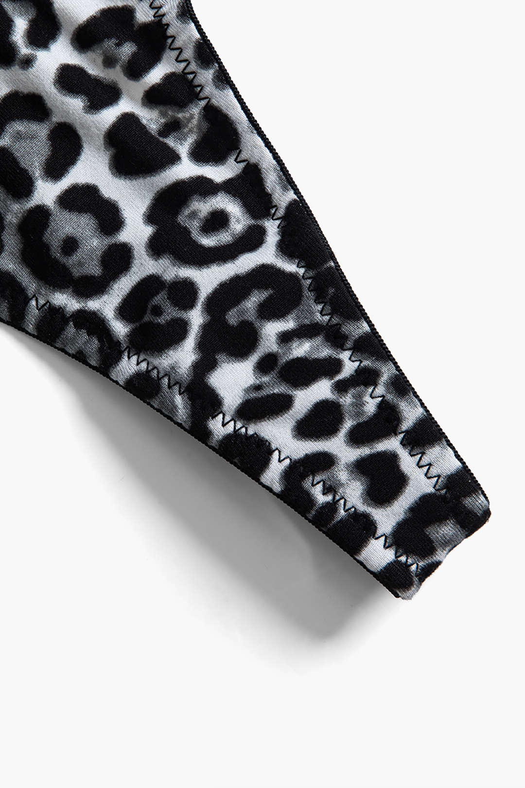 Leopar Desenli Sırt Dekolteli İç Giyim Jartiyer Seti