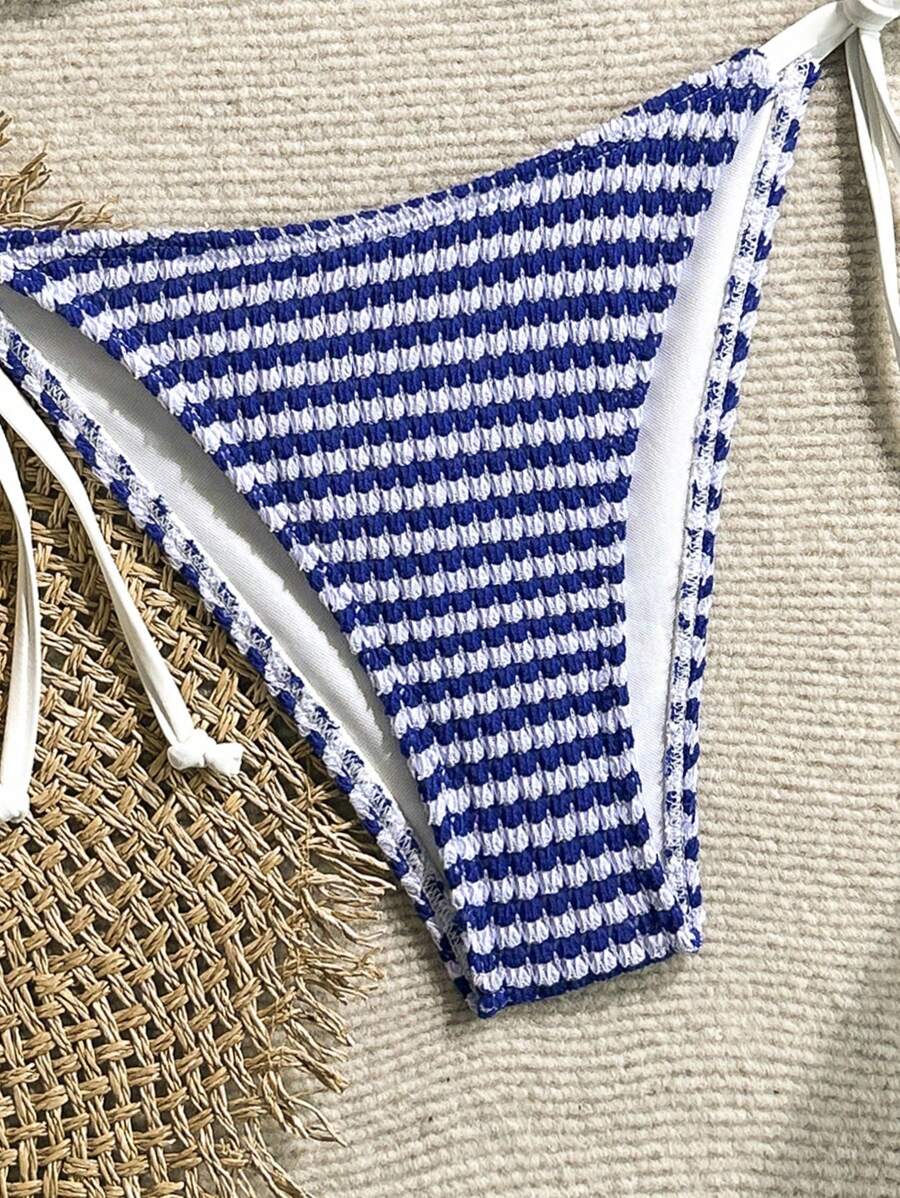 Swim Mood Üçgen Takım Dokulu Kumaş