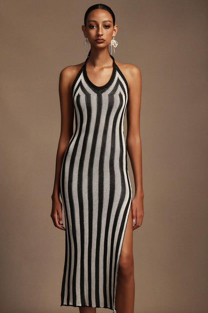 Felia V Yaka Kolsuz Yırtmaçlı Midi Elbise