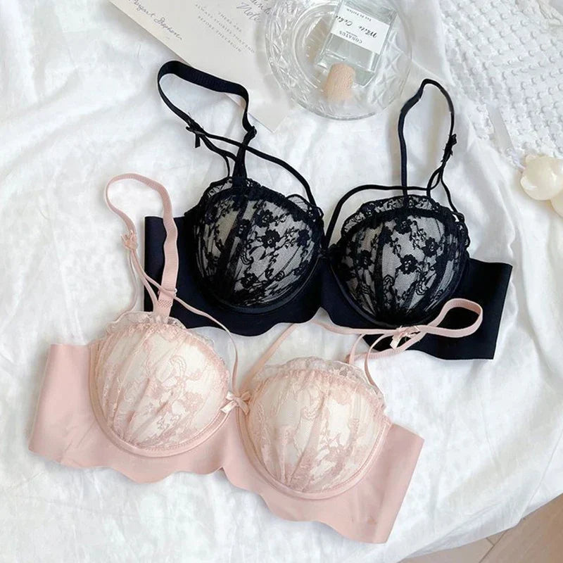 Dantel Desen Sütyen